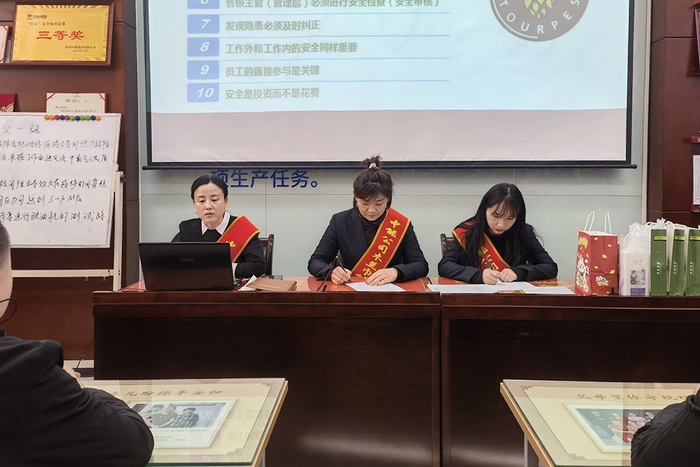 1646724035983728.jpeg 2.jpg