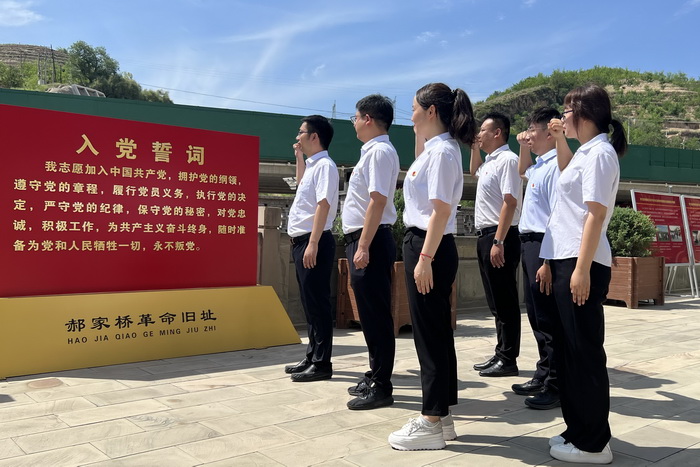 1656468222218215.jpeg 2.jpg