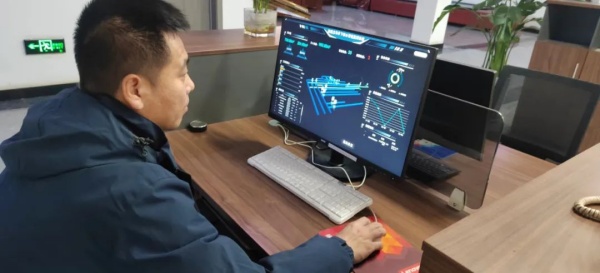 1702390100767232.jpeg 640.jpg