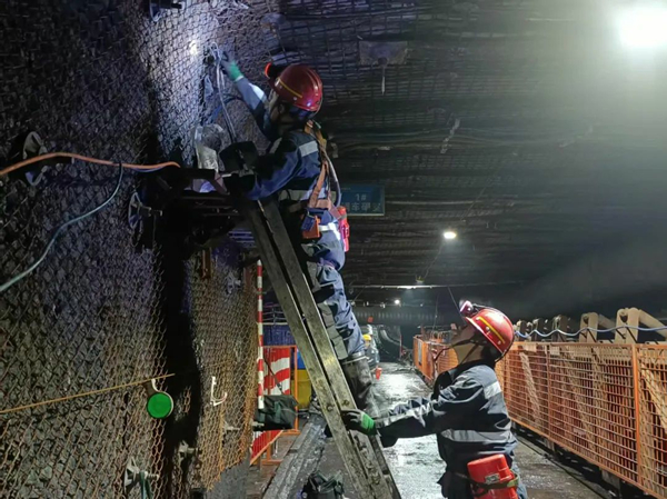 1754352937404677.jpeg 33.jpg